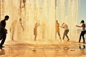 ../../_images/puerto-rico-fountain-party1.jpg