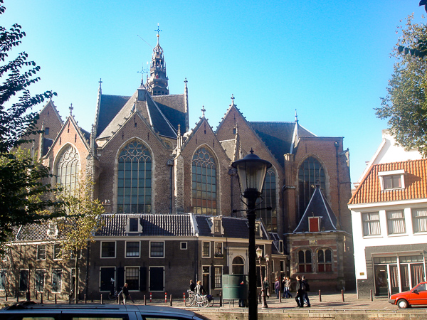 _images/russelljtdyer-amsterdam-church-20051016-rangefinders.jpg