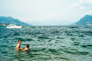 ../../_images/stresa-swimming1.jpg