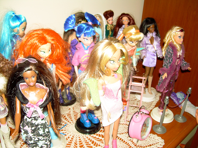 russelljtdyer-barbies-20070804-rangefinders.jpg